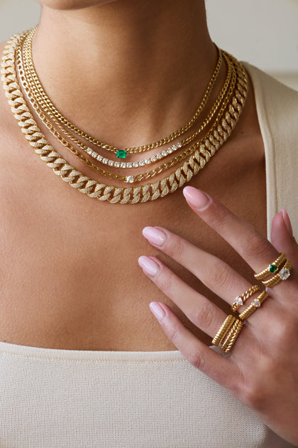 CUBAN LINK NECKLACE WITH EMERALD CENTER – Anita Ko