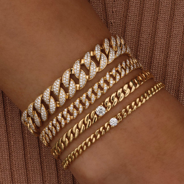 MEDIUM CUBAN LINK BRACELET WITH ROUND DIAMOND CENTER