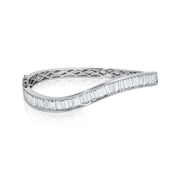 BAGUETTE DIAMOND WAVE BANGLE