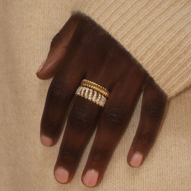 THIN ZOE RING