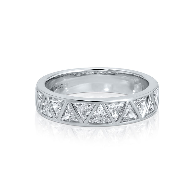 BEZELED TRILLION DIAMOND RING
