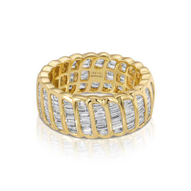 LARGE BAGUETTE DIAMOND ZOE RING
