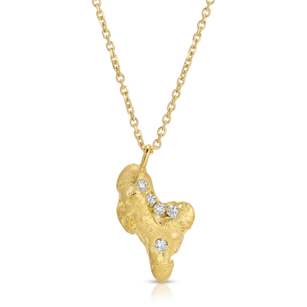 22K YELLOW GOLD NUGGET WITH FIVE DIAMONDS
