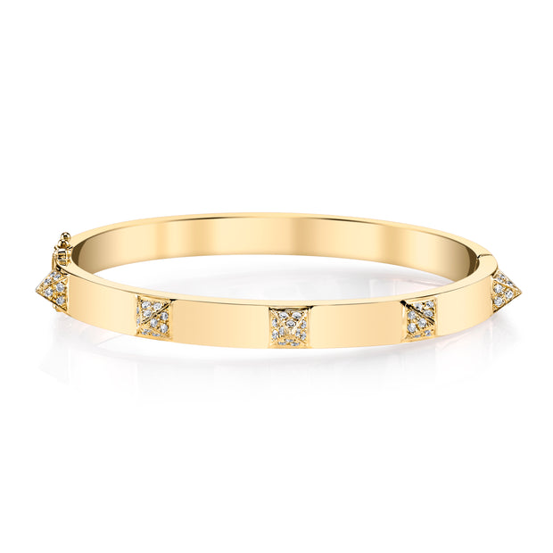 OVAL BRACELET WITH DIAMOND SPIKES