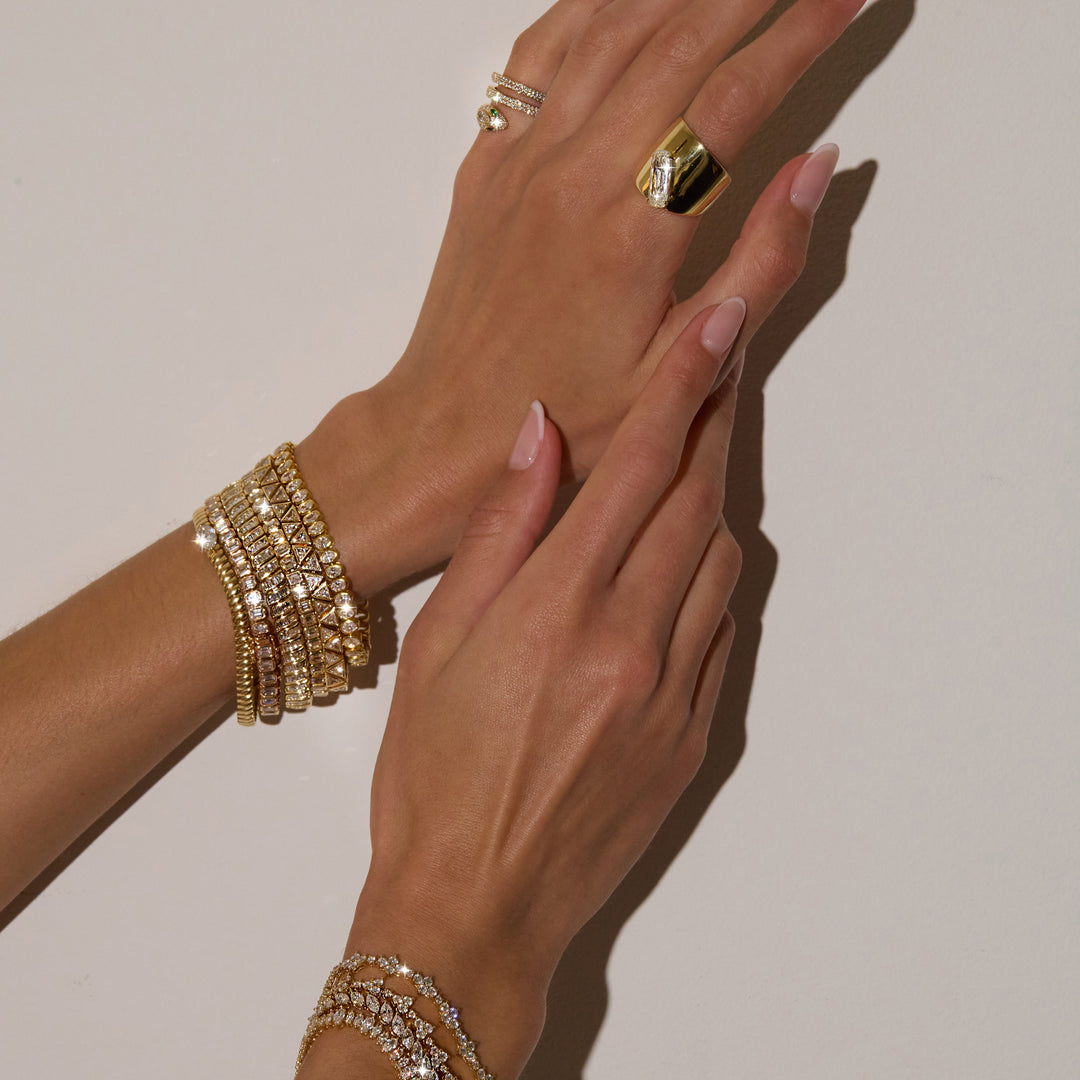 BEZELED TRILLION DIAMOND BRACELET – Anita Ko