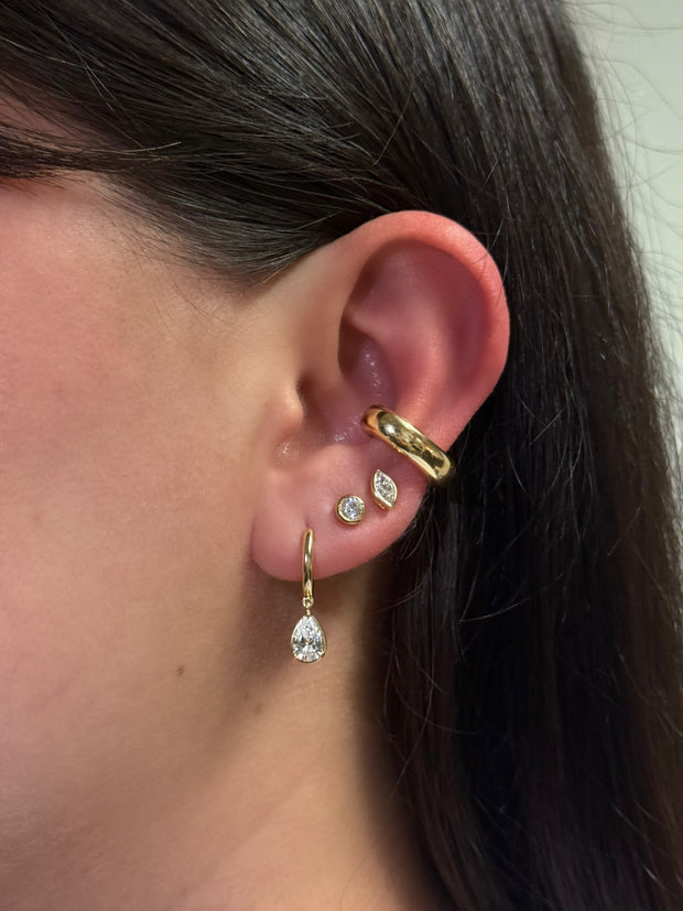 ROUND BEZEL DIAMOND STUDS