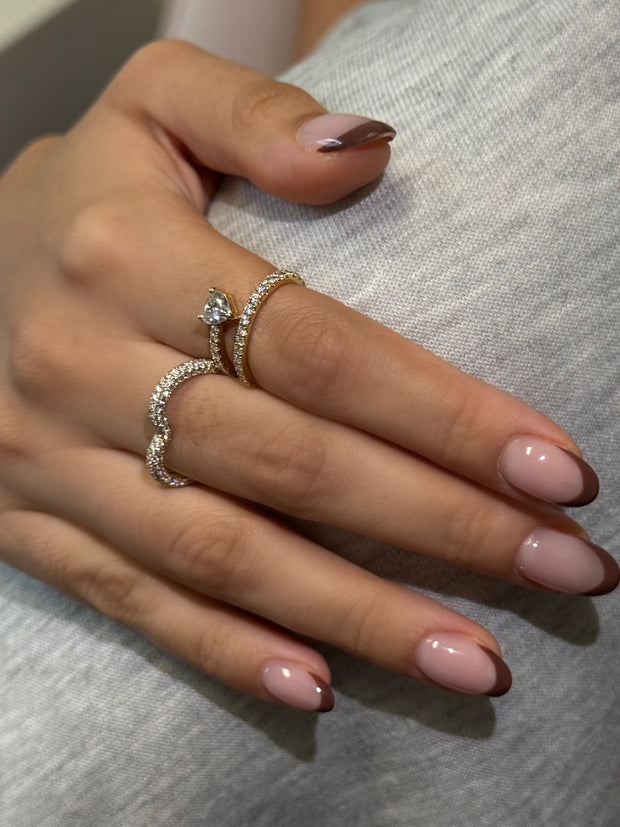 PAVE DIAMOND HEART SHAPE RING