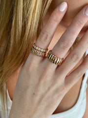 EMERALD CUT HONEYCOMB RING