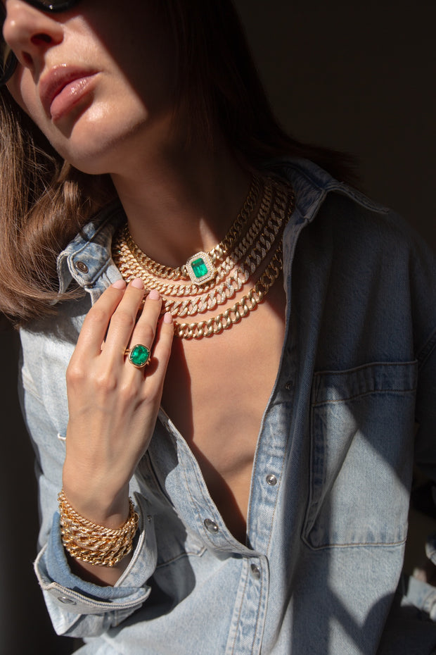 LARGE CUBAN LINK NECKLACE WITH EMERALD CUT EMERALD CENTER
