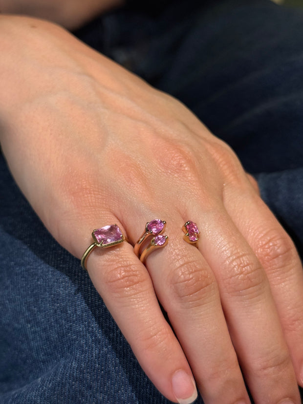 RADIANT PINK SAPPHIRE RING