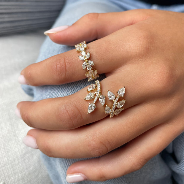 LARGE PAVE DIAMOND IVY RING
