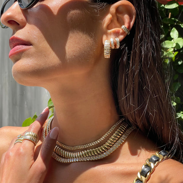 BAGUETTE DIAMOND ZOE HOOPS