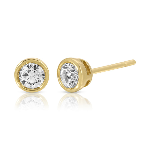 ROUND BEZEL DIAMOND STUDS