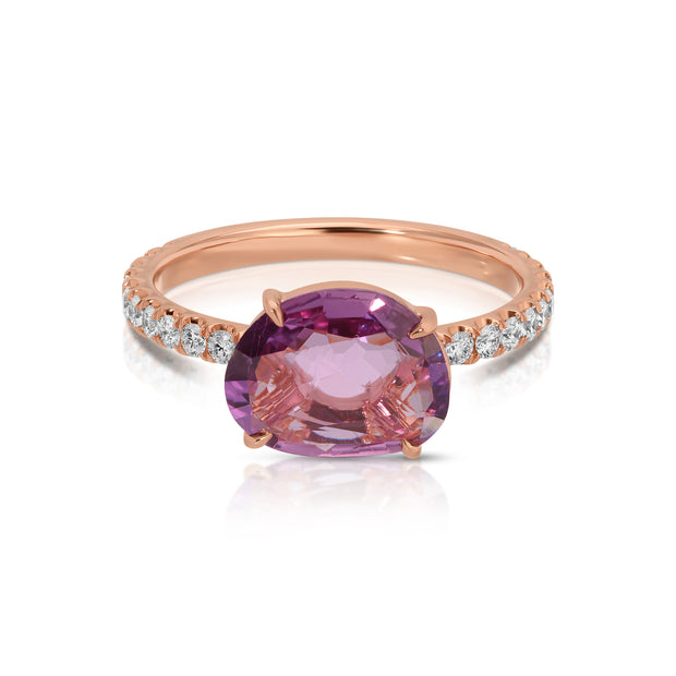 OVAL PINK SAPPHIRE DIAMOND RING