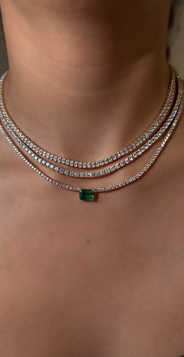 HEPBURN CHOKER WITH EMERALD CUT COLOMBIAN EMERALD CENTER 1.62CTS