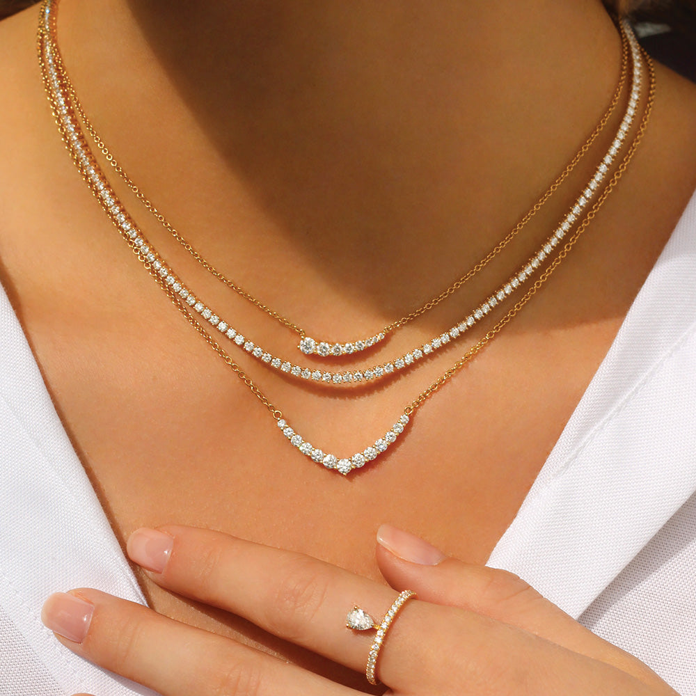V bling necklace new arrivals