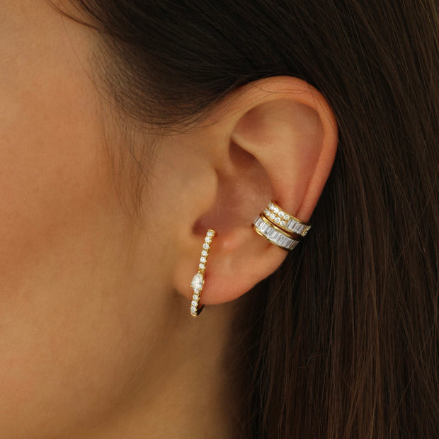 PAVE LOBE HUGGIE WITH PEAR DIAMOND CENTER