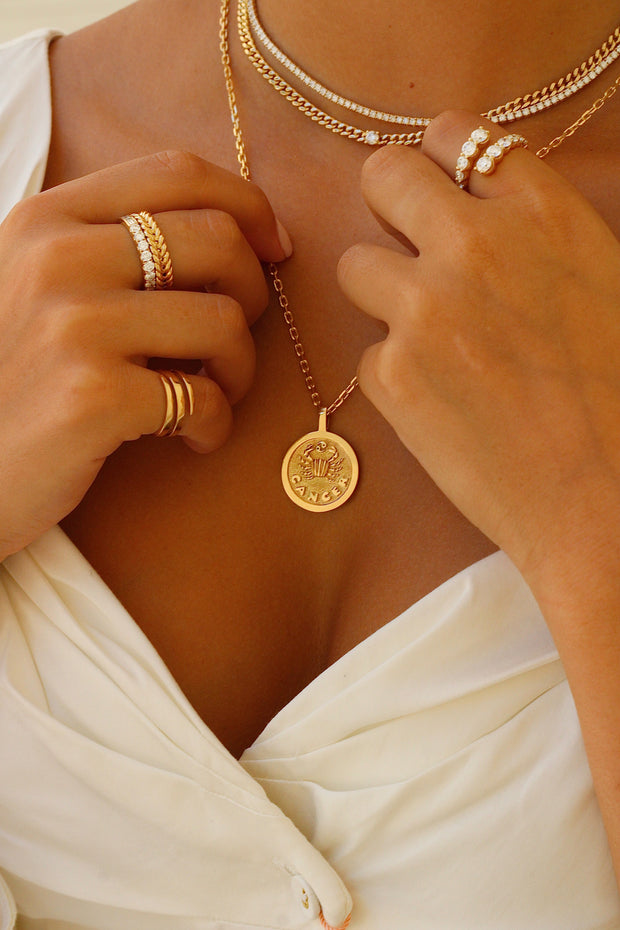 CLASSIC ZODIAC COIN PENDANT