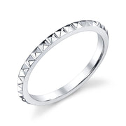 SPIKE ETERNITY BAND