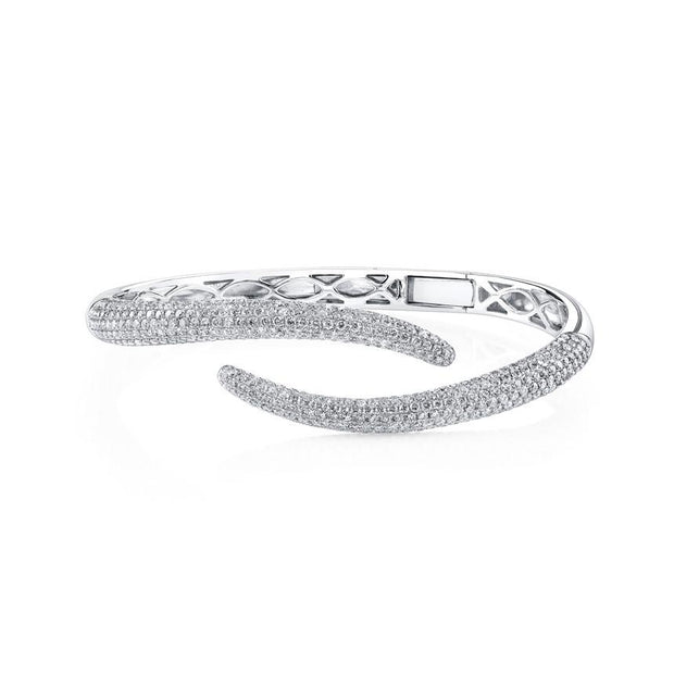 DIAMOND TAIL BANGLE