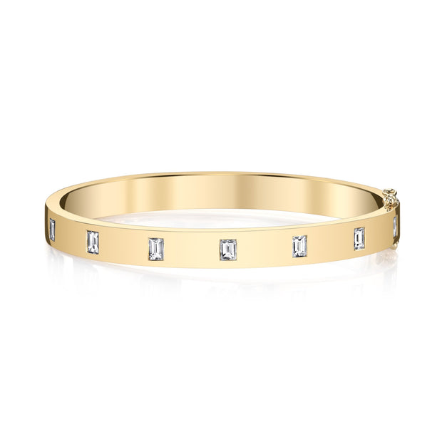 BAGUETTE DIAMOND OVAL BRACELET