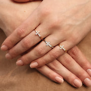 DIAMOND CROSS RING