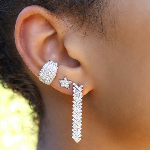 MEDIUM STAR DIAMOND STUDS