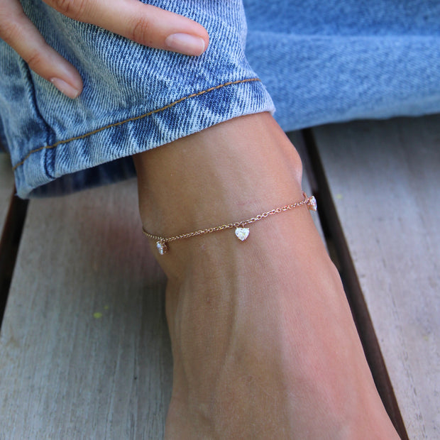 FIVE STONE HEART SHAPED DIAMOND ANKLET