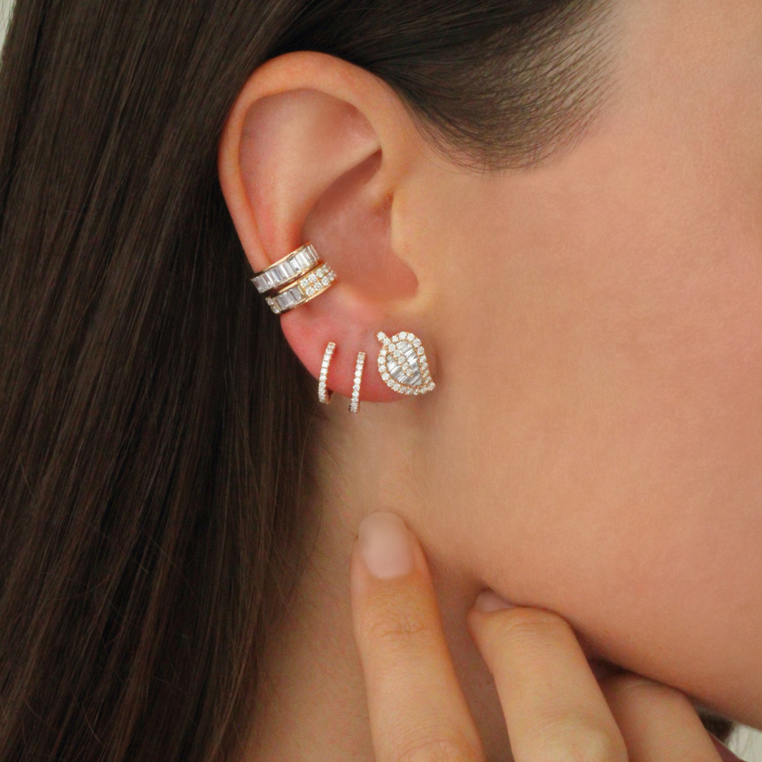 ANITA KO アニータコー 750 ダイヤ ピアス MEDIUM LEAF STUDS – Anita Ko