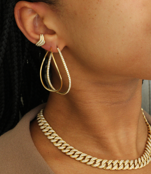 DIAMOND TWISTED HOOPS