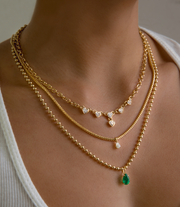 BALL CHAIN NECKLACE WITH PEAR SHAPED EMERALD PENDANT